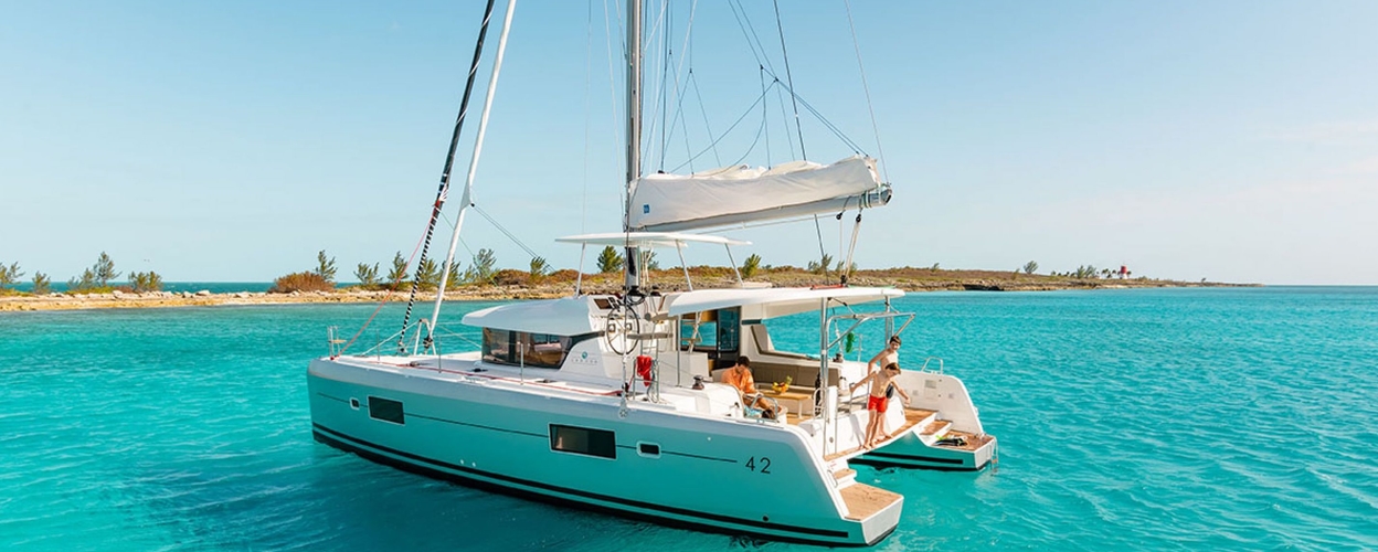 Private yacht charter in Faro