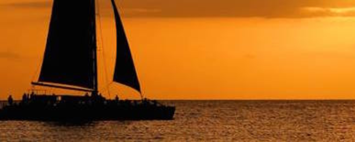 Sunset boat tour in Vilamoura