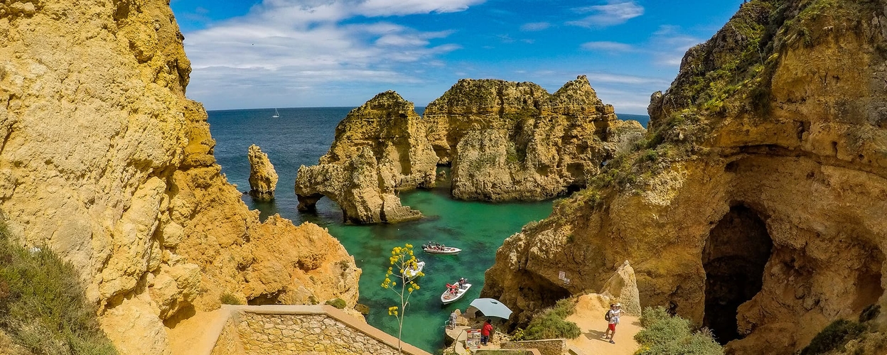 Private boat tour to Benagil and Ponta da Piedade