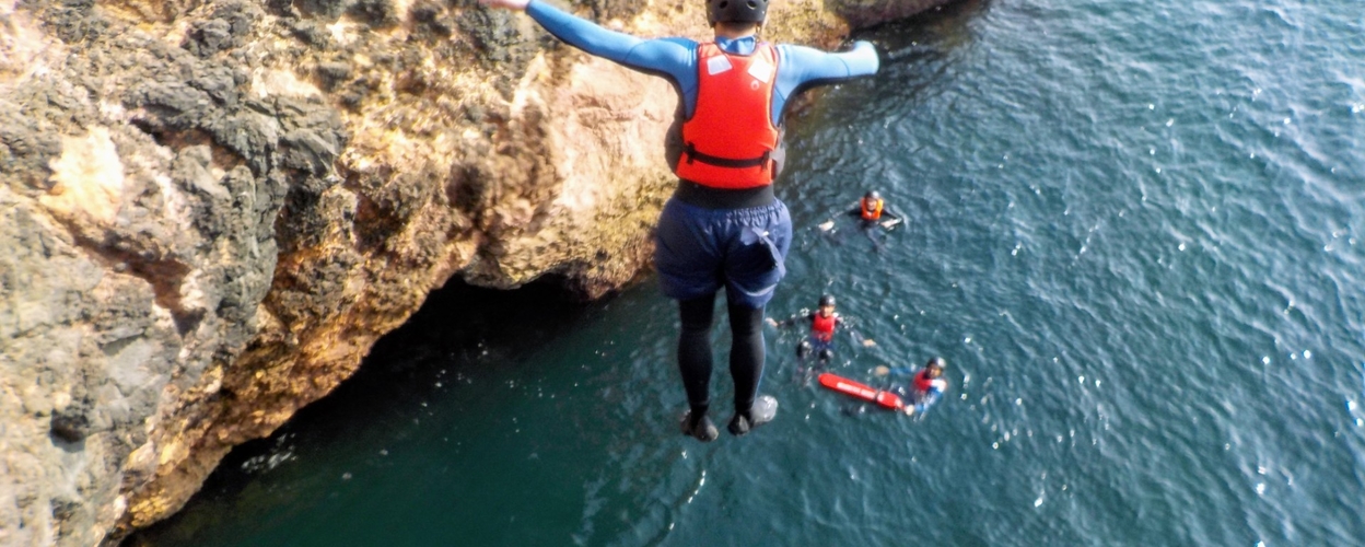 Pack: SUP + Coasteering in Lagos