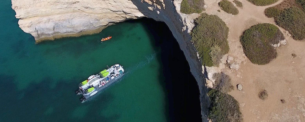 Coastal tour from Albufeira with Kayak or SUP