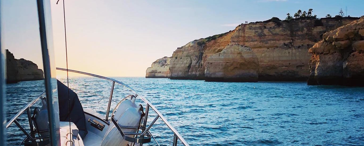 Coastal tour on a private yacht in Portimão