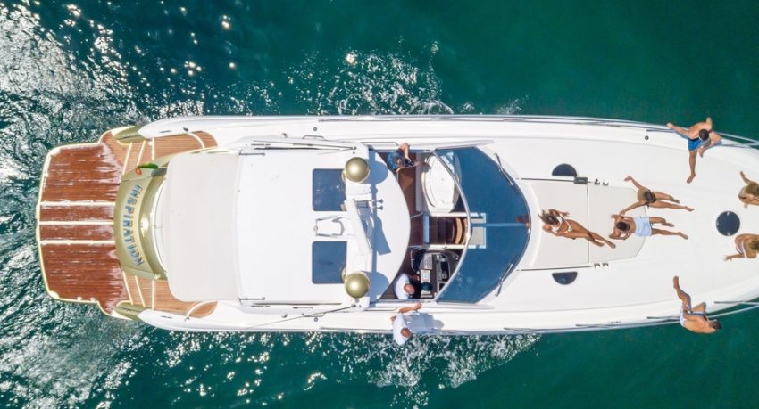 Private dolphin watching cruise in Albufeira