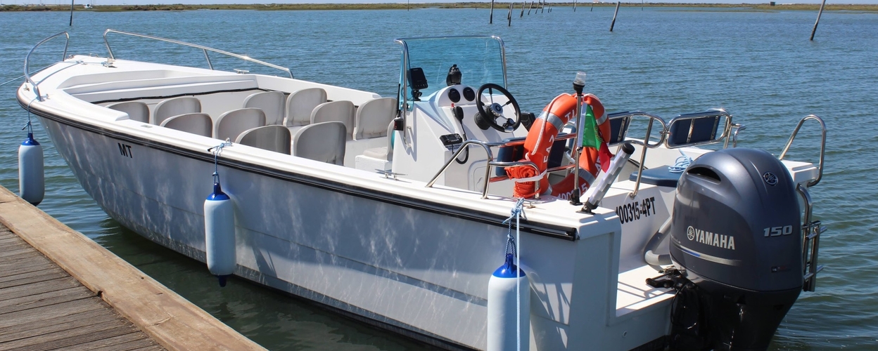 Boat charter in Ria Formosa