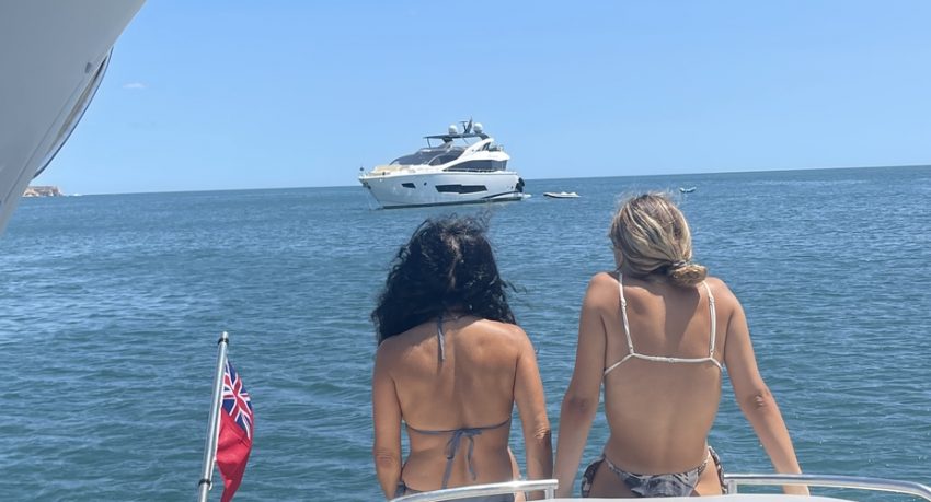Full day on a luxury yacht in Lagos